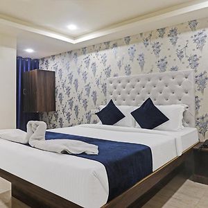 Hotel Bright Airport Zone Shamshabad